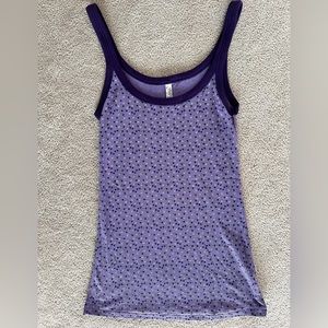Old Navy heart tank top